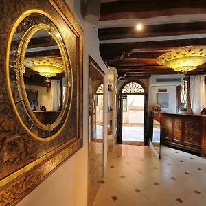 navštívit hotel