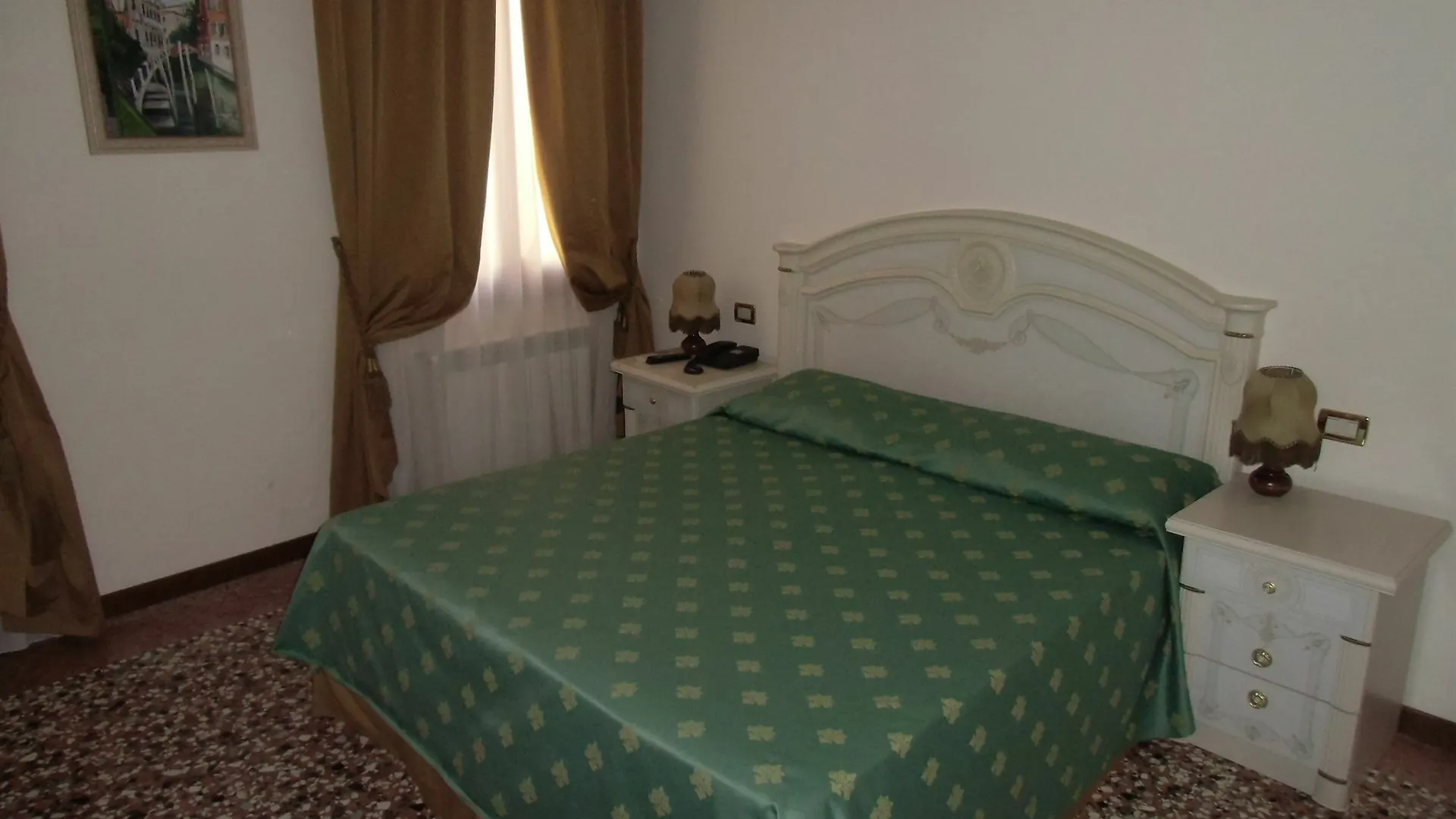 ** بيت ضيافة Locanda Herion البندقية إيطاليا